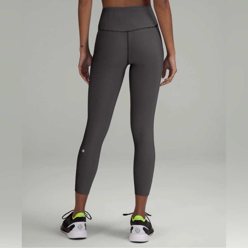 Lululemon Base Pace High-Rise Tight 25" *Two-Tone Ribbed - Picture 2 of 6